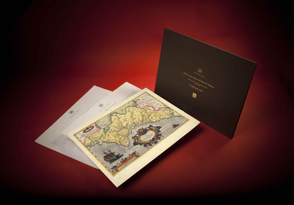 Valentiae regni... -  Jer&oacute;nimo Mu&ntilde;oz - Presentaci�n carpeta